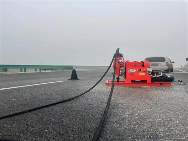 甘孜马路路基路面开裂下沉注浆加固灌浆